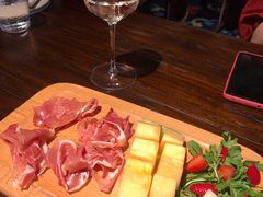 -Brut Eatery悦璞食堂(建国东路店)