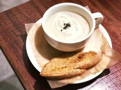 蘑菇忌廉汤-卡朋厨房(289艺术园区店)