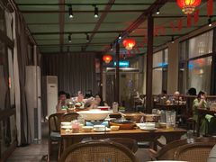 -湘力力小院·鱼汤泡饭(枫林路店)