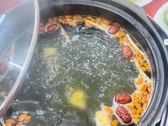 -花苑美食横琴生蚝火锅(拱北粤华路店)