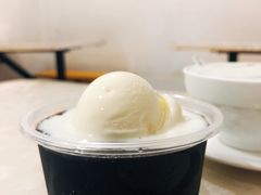 雪糕龟苓膏-老周记顺德双皮奶
