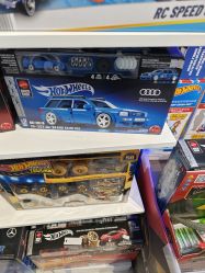 -kidsland(颐堤港店)