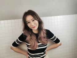 -AYO SALON