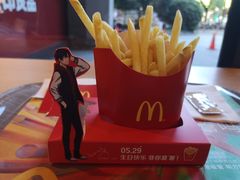 -麦当劳(杭州西湖银泰百货店)
