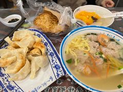 -长人馄饨铺(解放街店)