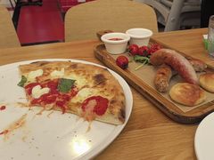 -城市大道红炉披萨烘焙坊