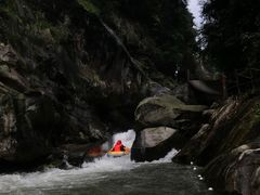 -平江沱龙峡漂流