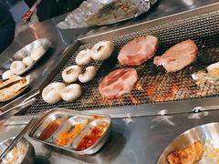 -马路牙子烧烤音乐酒馆(望京店)