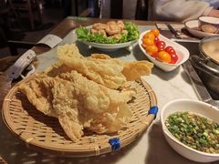 -尚尚仙·酸汤猪手·猪肚鸡火锅(华联万柳购物中心店)