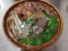 -花溪牛肉粉(八鸽岩店)