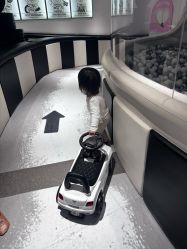 -MINI MARS 脚下的城市乐园·餐饮·派对(静安江宁店)