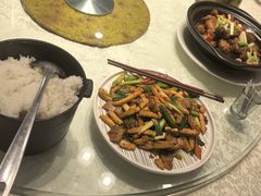 -华兴大酒楼(亿宝大厦店)