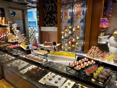 -怡咖啡海鲜自助餐厅(浦东香格里拉店)