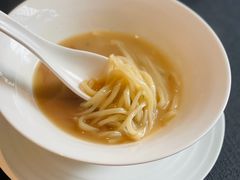 -鲁采LU STYLE(新天地店)