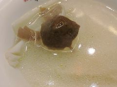 -蔼若春.传承三十年云南菜(金碧公园店)