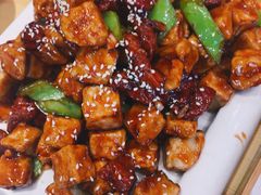 -肘子酥·天津菜·特色捞面(德云社店)