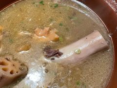筒骨藕汤-董厨煨汤馆(车站路店)