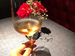 法国产加布里埃之泉桃红葡萄酒-弦月窗LUNETTE BY AMANDA(复兴路店)