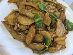 -老码头黑皮肘子锅包肉熏酱水饺(文政街店)