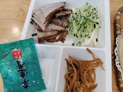 熏酱拼盘-李连贵熏肉大饼(金隅嘉品Mall店)