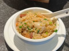 -五谷丰登农家院·地道胶东菜·海鲜烧烤(威海店)