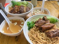-小梁哥云吞面(黄贝岭店)