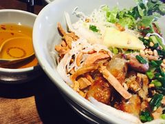 -大头虾越式风味餐厅(光明广场店)