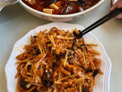 -鑫巴蜀小镇 · 水煮鱼专研店(玉桥店)