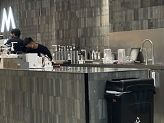 -M Stand(杭州萧山万象汇店)