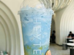 -喜茶(迪士尼小镇·平行宇宙店)