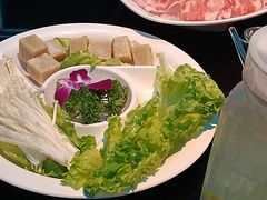 -唯爱KTV聚会餐厅(仙林东城汇店)