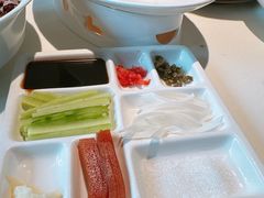 酥香嫩烤鸭-四季民福烤鸭店(外滩外白渡桥店)