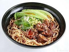 -西部马华清真兰州牛肉面·烧烤夜市(关东店)