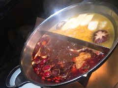 -湊湊火锅·茶憩(新中关购物中心店)