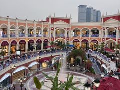 -佛罗伦萨小镇广佛名品奥特莱斯(疏港路店)