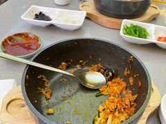 -豚妈妈汤饭·部队锅(南京东路店)