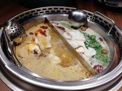 鸳鸯锅-快乐小羊·内蒙牛羊肉火锅(流花中心店)