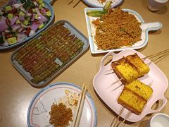 -街角等你.大连海鲜烧烤.经典铁板海鲜串(西安路店)