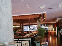 -八府香鸭·啫啫煲(华山路店)