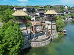 -茅山东方盐湖城景区