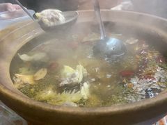 -威邵鸡煲(西华路总店)
