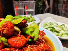 -沪小胖小龙虾(淮海中路旗舰店)