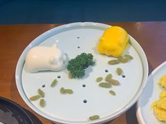 酸奶猪宝宝-三凤酒家·百年无锡菜(清扬茂业店)