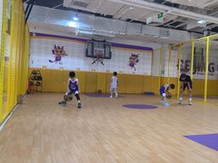 -城市传奇北控篮球俱乐部小篮球训练基地(东坝店)