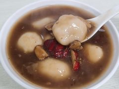 黑芝麻豆沙双拼-罗子龙罗家桂花汤圆(曹都巷店)