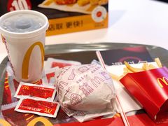 -麦当劳(健德桥得来速店)