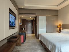 -昆明中心皇冠假日酒店