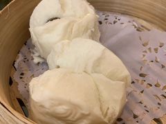 鲍汁瑶柱叉烧包-中山国际酒店中餐厅
