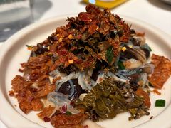 树皮菜拌鸡枞菌-胡麻(静安嘉里店)