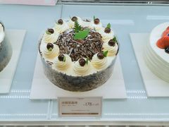 -罗森尼娜(德思勤店)